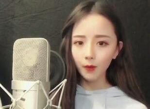 抖音唱起风了的小姐姐是谁?抖音起风了谁唱的