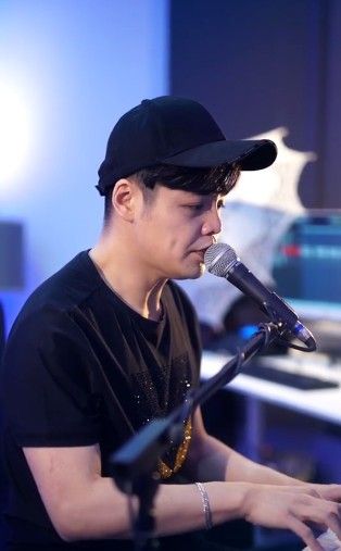 抖音你知道我对你不仅仅是喜欢歌曲歌词男声版