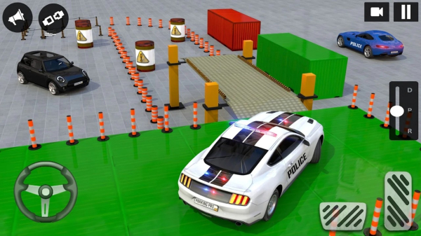 现代警车停车游戏中文手机版下载（Police Car Parking 2023）