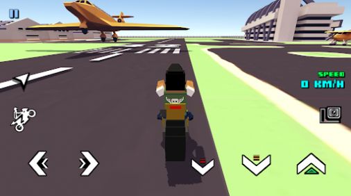 Blocky Moto Racing Bike Rider mod apk download v1.42 screenshot 1