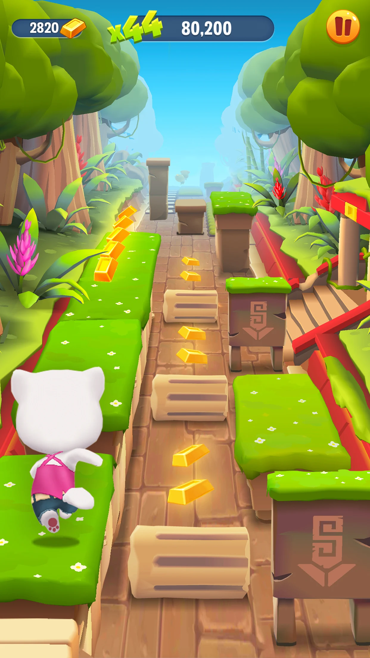 Talking Tom Gold Run MOD APK v7.4.1.6611 (Remove ads, Unlimited